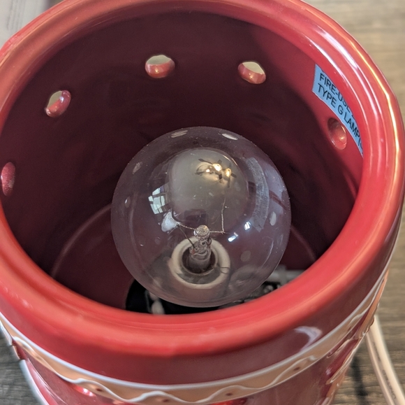 Retired Scentsy Gingerbread Full Size Warmer - Picture 5 of 7